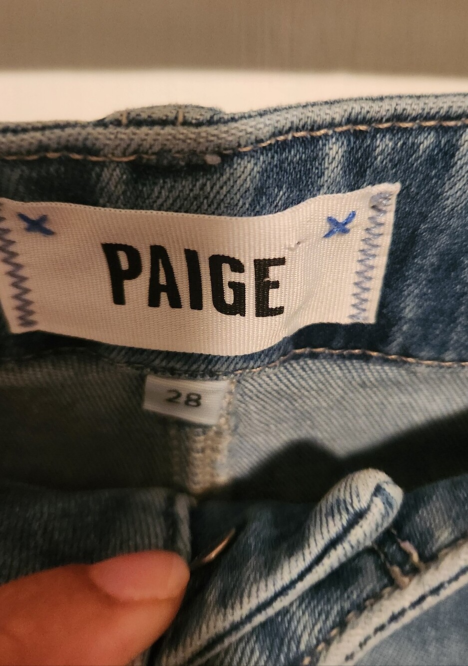 PAIGE Aneesa Wide Leg Jeans Petite - Picture 6 of 9